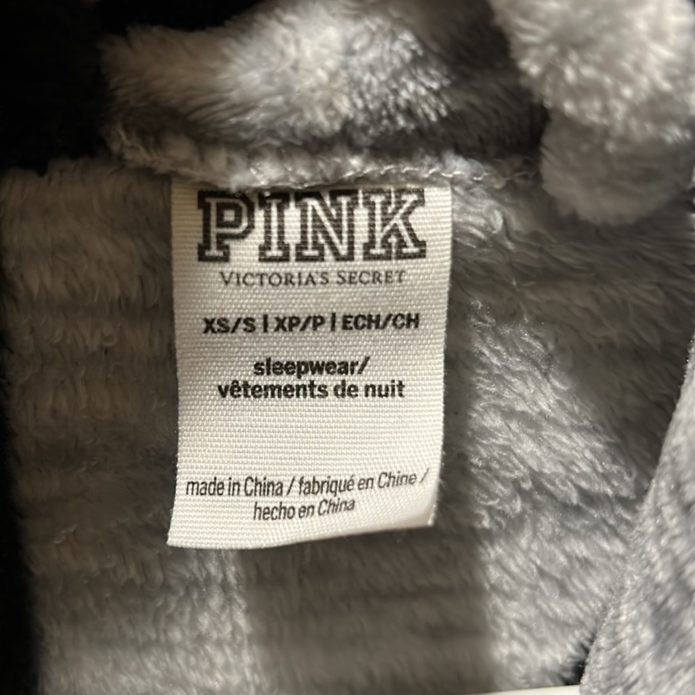 PINK Victoria's Secret Gray & Black Robe - Picture 3 of 3